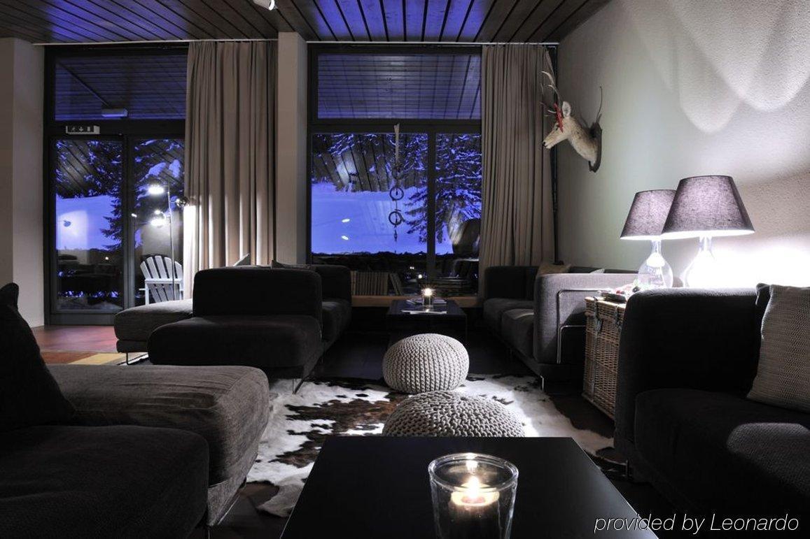 Saanewald Lodge 萨内莫塞尔 外观 照片
